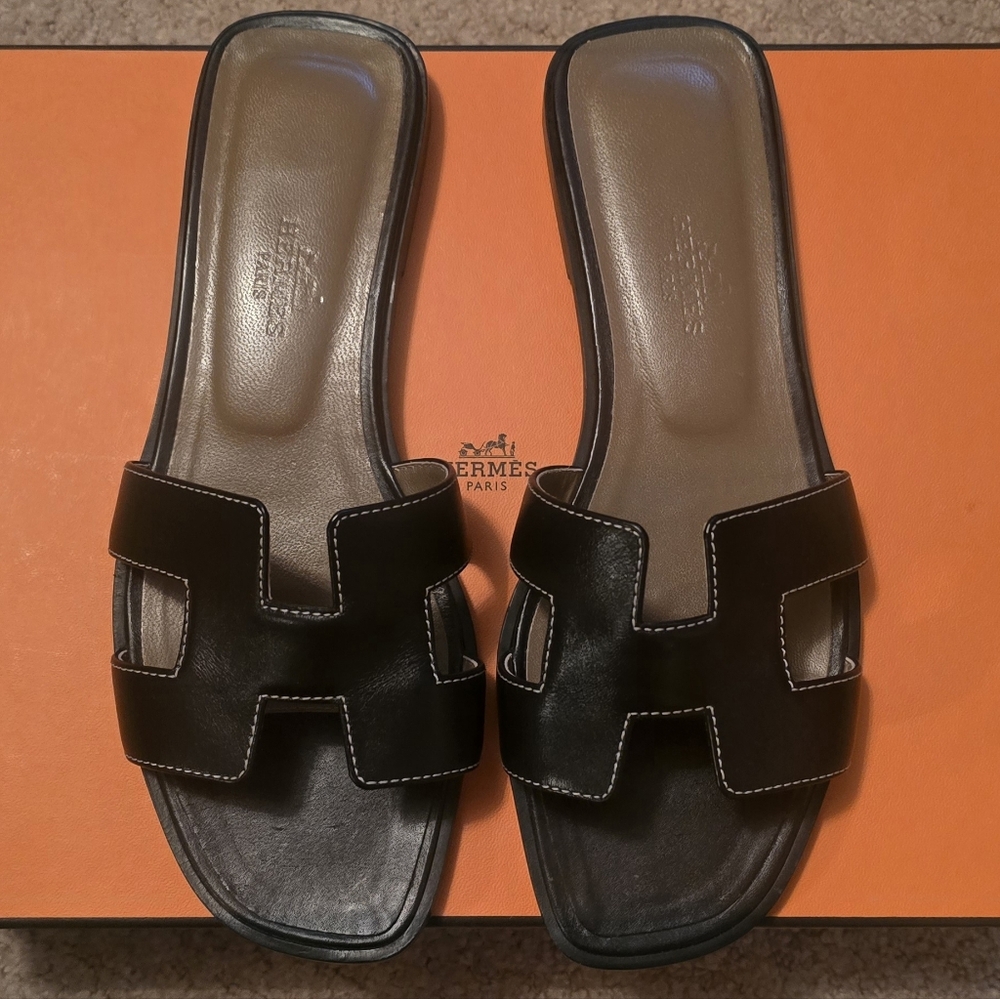 Hermes Oran Sandals Black